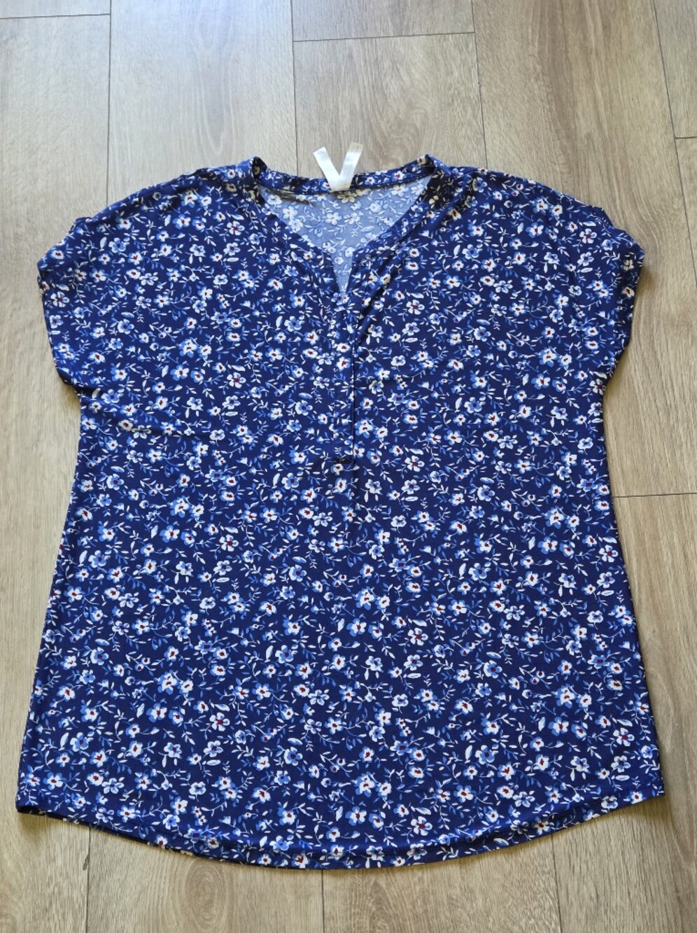 Navy Floral Short-Sleeve Women’s Blouse